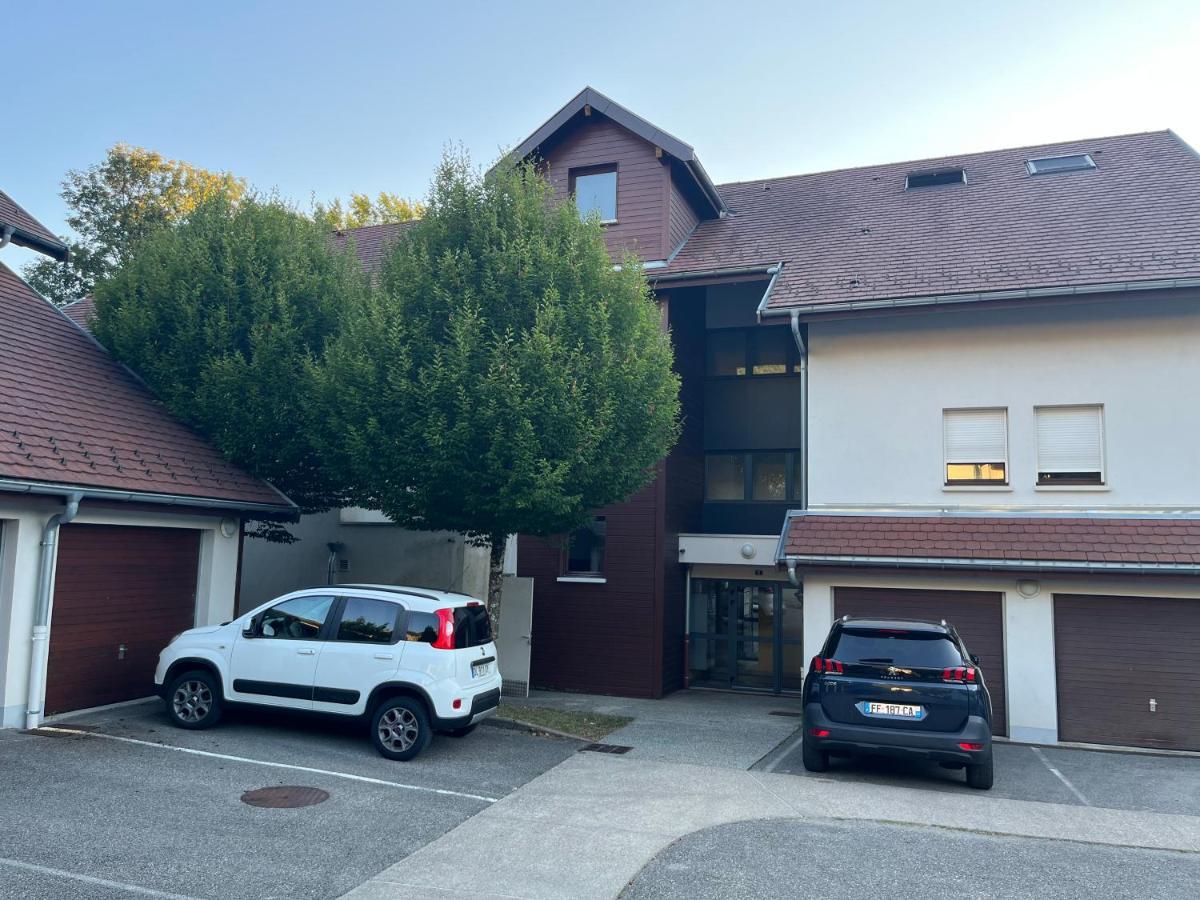Entre D'annecy Et Montagnes, Golf Et Parapente A Pieds Apartment Talloires